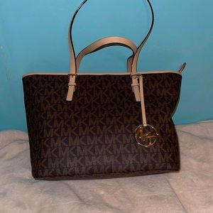 Michael Kors Jet Set Travel Tote Bag